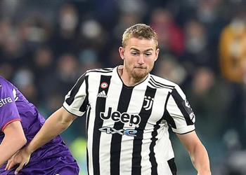 تقارير إيطالية مستقبل دي ليخت غامض رغم سعادة يوفنتوس وبرشلونة يترقب