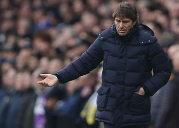 كونتي عن احتلال أوكرانيا تصرف غبي وعلى فيفا ويويفا الضغط ضد روسيا