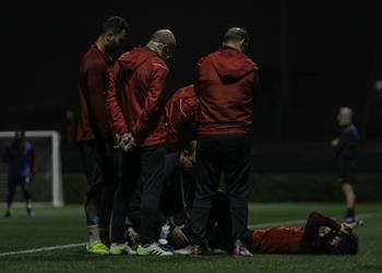 الأهلي يعلن إصابة عمار حمدي بقطع في الرباط الصليبي