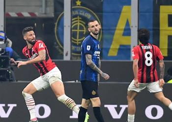 فيديو ميلان يفوز على إنتر في ديربي الغضب بثنائية جيرو وإنجاز تاريخي غائب من 18 عام ا