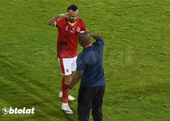 مران الأهلي تقسيمة قوية بقيادة موسيماني وبيرسي تاو يواصل التأهيل