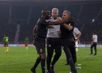 وائل جمعة يكشف كواليس مشادته وكيروش مع جاساما في مباراة مصر والكاميرون