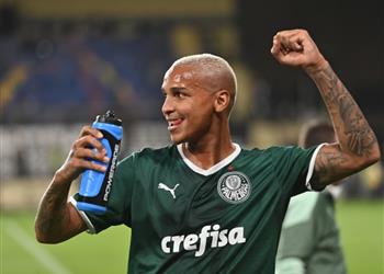 لاعب بالميراس يهاجم موسيماني عليك احترامنا ولا تتكلم قبل أن تفكر