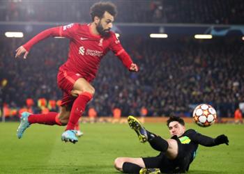 فرديناند ينتقد تصريحات محمد صلاح بعد هزيمة ليفربول أمام إنتر ميلان