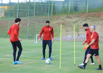 مران الأهلي تدريبات قوية للحراس وحصص متنوعة من موسيماني قبل مباراة صن داونز