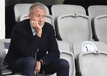 تليجراف بارقة أمل أبراموفيتش يحصل على الضوء الأخضر لبيع تشيلسي