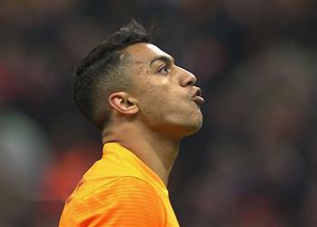 فيديو مصطفى محمد يصنع هدفين في 10 دقائق لـ جالطة سراي أمام بشكتاش