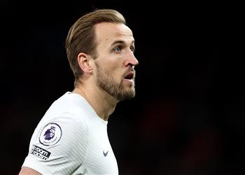 ميرور مانشستر يونايتد يفكر في تقديم عرض لضم هاري كين