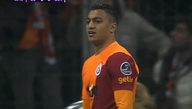 ملخص لمسات مصطفي محمد في مباراة جالطة سراي وبشكتاش بالدوري التركي