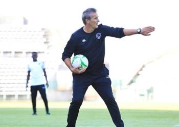 مجموعة الأهلي مدرب الهلال يعلن عبر بطولات سبب رحيل مدرب حراس المرمى