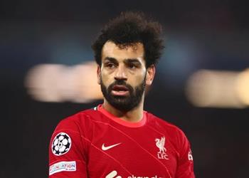 بعد اهتمام برشلونة فابريزيو رومانو يوضح موقف محمد صلاح من الانتقال للدوري الإسباني