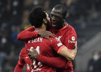 ليفربول يعلن موقف محمد صلاح وكوناتي من التواجد في مباراة آرسنال