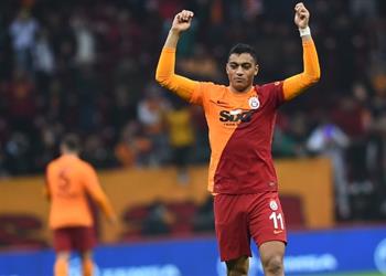 مصطفى محمد في التشكيل المثالي للجولة 29 بعد تألقه مع جالطة سراي