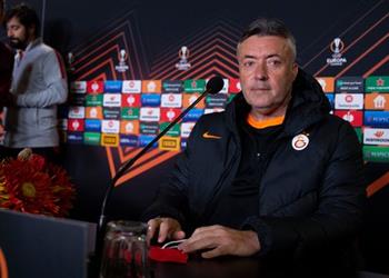 مدرب جالطة سراي برشلونة ضمن أفضل 5 فرق في العالم