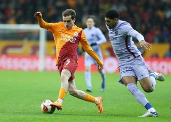 أكتوركوغلو قاتلنا ضد برشلونة ولعبنا بحماس أكبر مع جماهير جالطة سراي