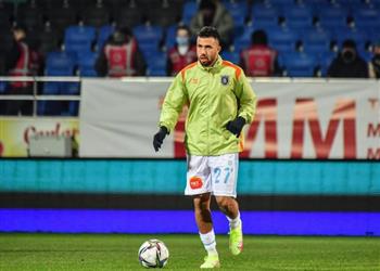 فيديو بمشاركة تريزيجيه باشاك شهير يسقط أمام أضنة ديمر سبور في الدوري التركي