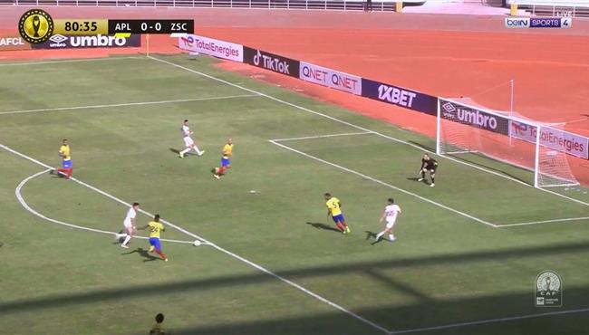 امام عاشور كاد ان يسجل هدف للزمالك امام بترو اتليتيكو