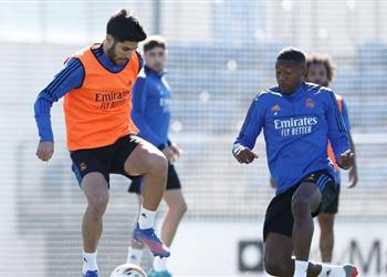 ريال مدريد يستعيد ألابا قبل مباراة سوسيداد وشكوك حول مشاركته