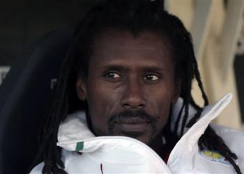 أليو سيسيه يرد على ادعاء مدرب مصري إقالته من جهاز السنغال بسبب مواجهتي تصفيات كأس العالم