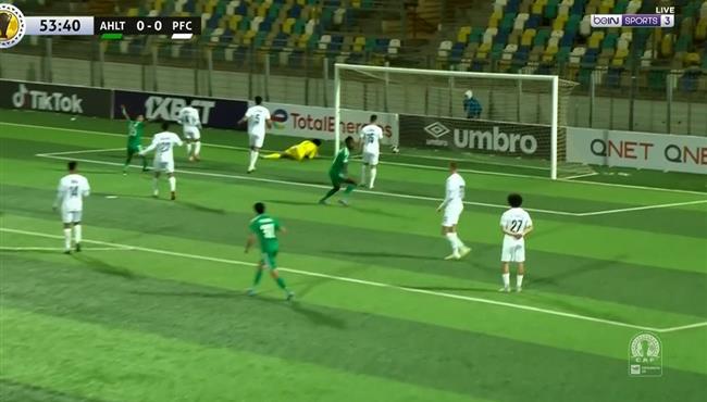 هدف عمر جابر بالخطأ في مرماه بمباراة بيراميدز واهلي طرابلس