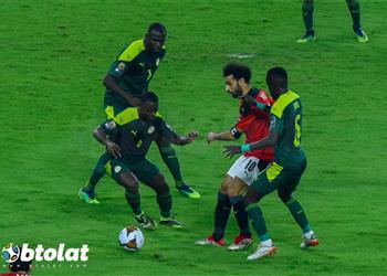 تردد القناة الناقلة لمباراة مصر والسنغال في تصفيات كأس العالم