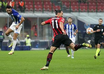 إبراهيموفيتش أشعر بالذعر من فكرة اعتزالي وعليكم الاستمتاع بي قبل أن تحزنوا