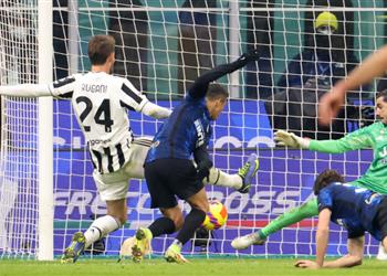 على رأسهم يوفنتوس وإنتر ميلان إعلان مواعيد مباريات 3 جولات من الدوري الإيطالي