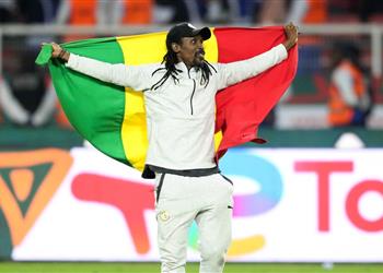 قبل ساعات من مواجهة مصر سيسيه يواجه معضلة مع منتخب السنغال