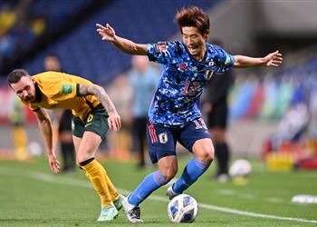 اليابان تفوز على أستراليا بثنائية وتهدي السعودية بطاقة التأهل لـ كأس العالم 2022