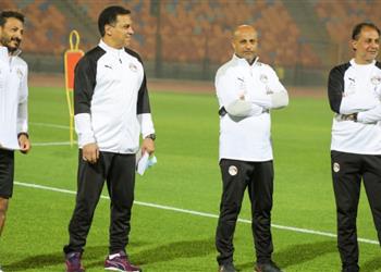 مدرب منتخب مصر السابق مدير ا فني ا لـ أولمبيك آسفي المغربي