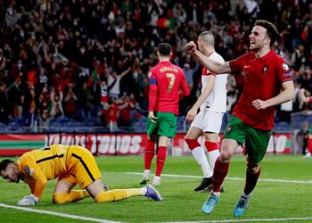 فيديو البرتغال تدك تركيا بثلاثية وتتأهل لنهائي الملحق الأوروبي بتصفيات كأس العالم