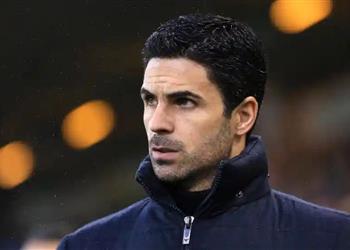 آرسنال يدخل في محادثات مع بنفيكا لخطف هدف برشلونة وليفربول