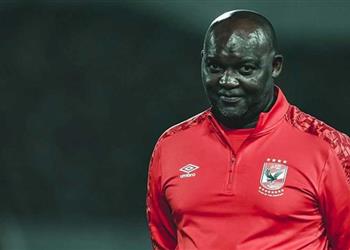 حكم قضائي ضد موسيماني في جنوب إفريقيا لصالح صن داونز بسبب الأهلي