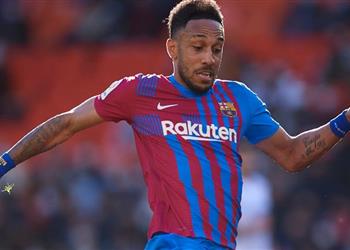 ميرور مهاجم مانشستر يونايتد قد يعوض رحيل أوباميانج في آرسنال