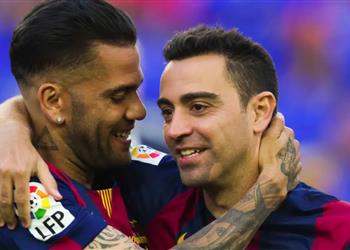 تشافي يعطي الكلمة الأخيرة في تقرير مصير داني ألفيس