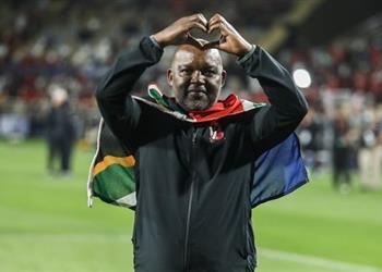 تقارير موسيماني يستهدف مدرب جنوب إفريقي جديد للانضمام لطاقمه في الأهلي