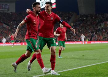 فيديو برونو فرنانديز ورونالدو يقودان البرتغال لمونديال قطر بثنائية أمام مقدونيا الشمالية