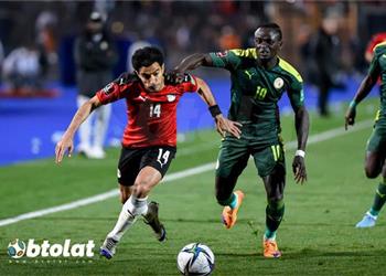 أحمد الشناوي يكشف مدى أحقية حصول لاعب السنغال على بطاقة حمراء