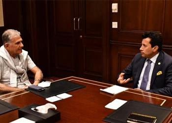 وزير الرياضة اتحاد الكرة سيتخذ قرار ا بشأن منتخب مصر ولا نريد كسر الجيل الحالي