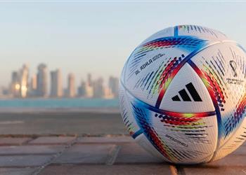 رسمي ا الرحلة فيفا يكشف النقاب عن كرة كأس العالم 2022