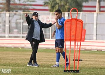 مران الزمالك فيريرا يجتمع بـ زيزو وتقسيمة للاعبين
