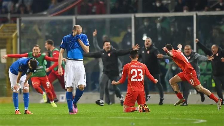 منتخب إيطاليا قد يتأهل إلى كأس العالم 2022 رغم الخسارة من مقدونيا Large