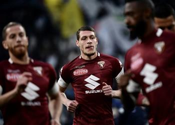 ميلان يحصل على توقيع أندريا بيلوتي