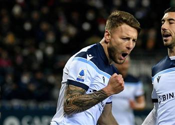 فيديو لاتسيو يعود لسكة الانتصارات بثلاثية في كالياري بالدوري الإيطالي