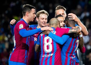 تشكيل برشلونة ضد إلتشي في الدوري الإسباني تغيير هجومي