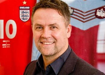 أوين رحيل محمد صلاح عن ليفربول سيفاجئني ولديه فرصة للفوز بـ الكرة الذهبية 2022