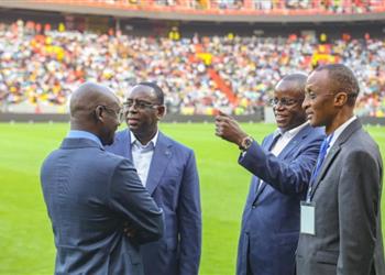 وزير الرياضة السنغالي كل الظروف ممكنة للفوز على مصر