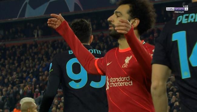 القائم يمنع محمد صلاح من هدف في مباراة ليفربول وانتر ميلان