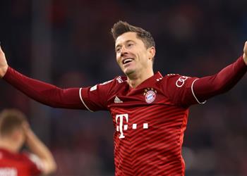 على رأسهم ليفاندوفسكي برشلونة يفاضل بين 4 بدائل لصفقة هالاند