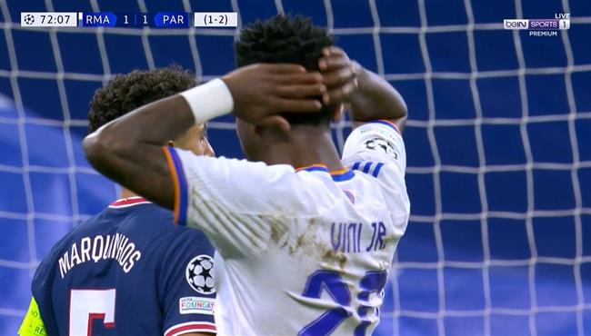 فينيسيوس جونيور يهدر هدف محقق لريال مدريد امام باريس سان جيرمان
